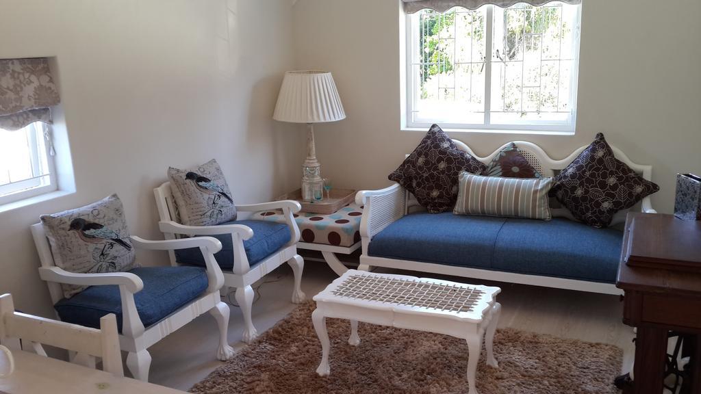 On Broadwalk Cottage Кейптаун Номер фото